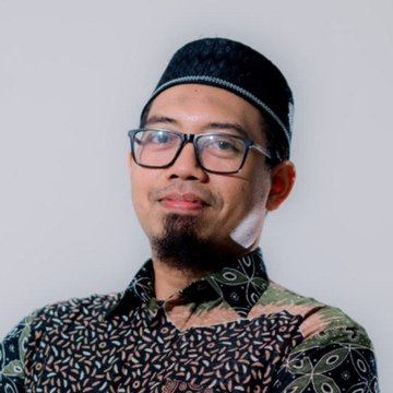 Foto pengajar Bahasa Arab